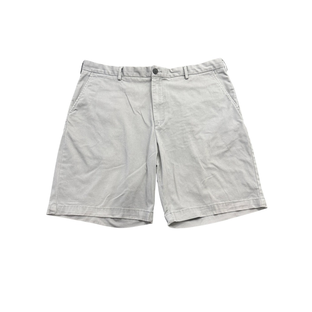 IZOD Mens Chino Shorts Gray Size 38 Stretch Cotton Flat Front Casual Summer